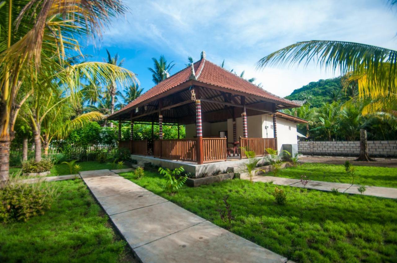 Ruji Ananta Cottage Sakti Exteriör bild